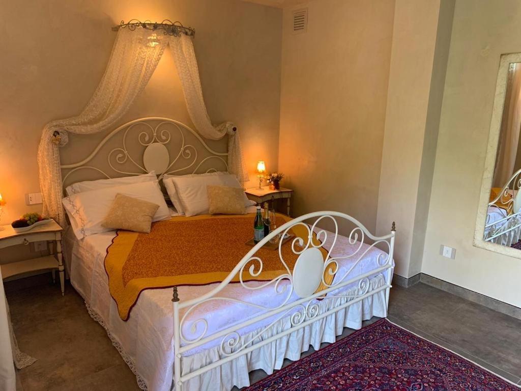 Le Lanterne Bed & Breakfast Villa d'Alme