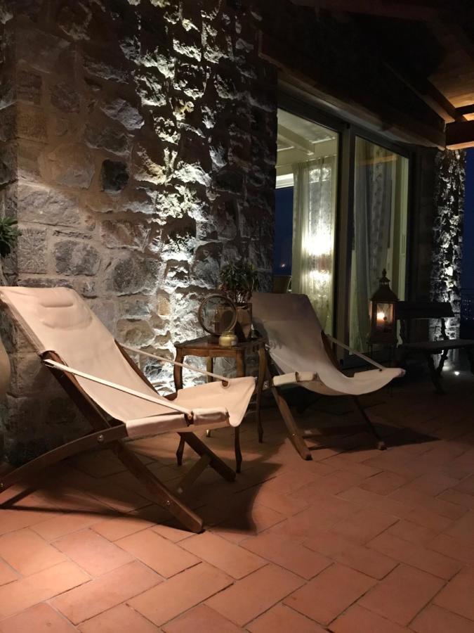 Le Lanterne Villa dʼAlmè